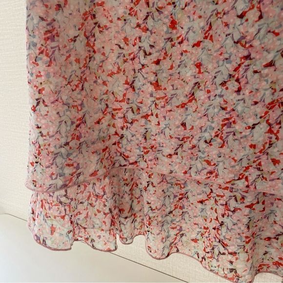 CAbi Sweet Floral Print Semi Sheer Sleeveless Layered Bella Top, Style #… - Picture 3 of 9